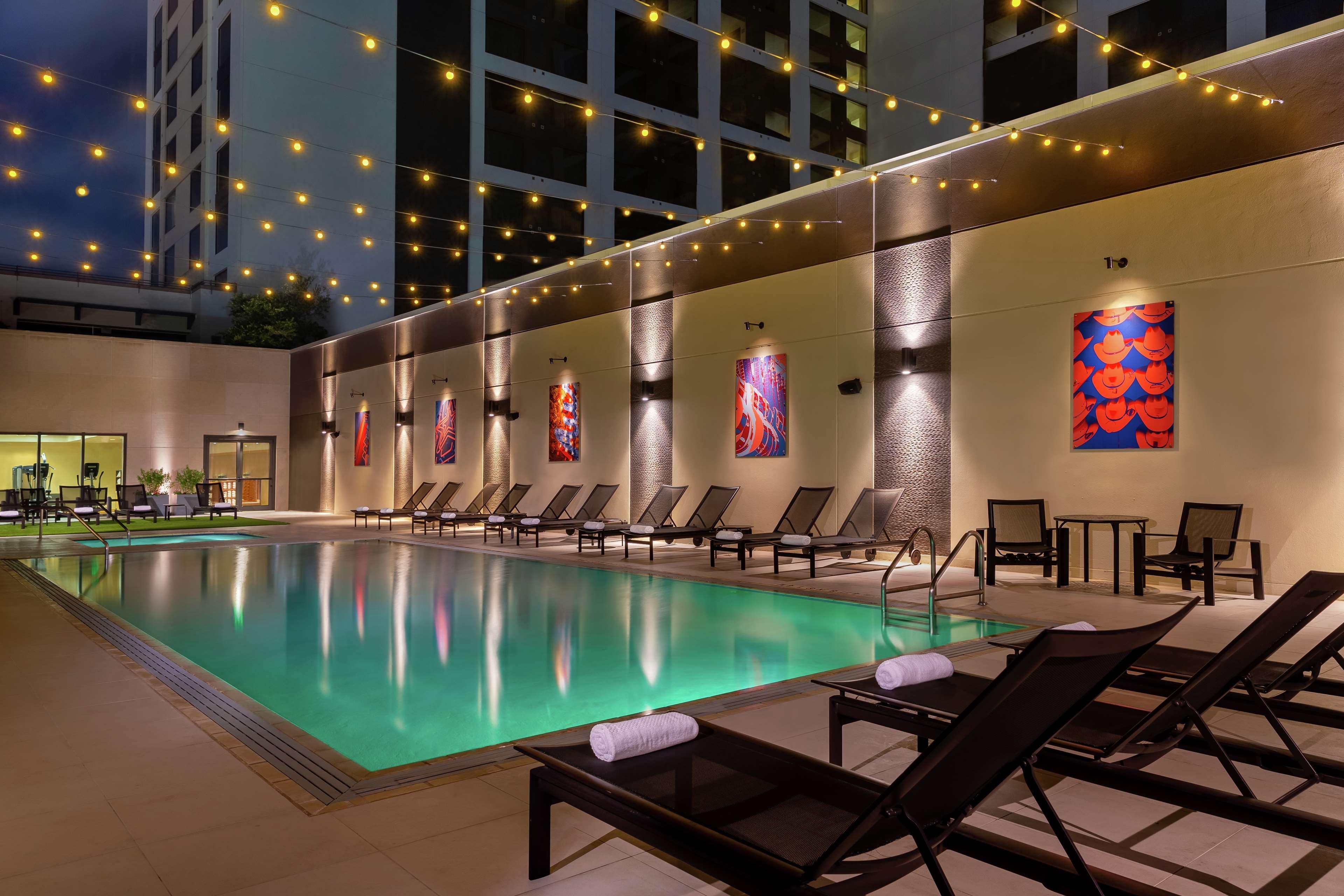 Hotel Hilton Austin Exterior foto