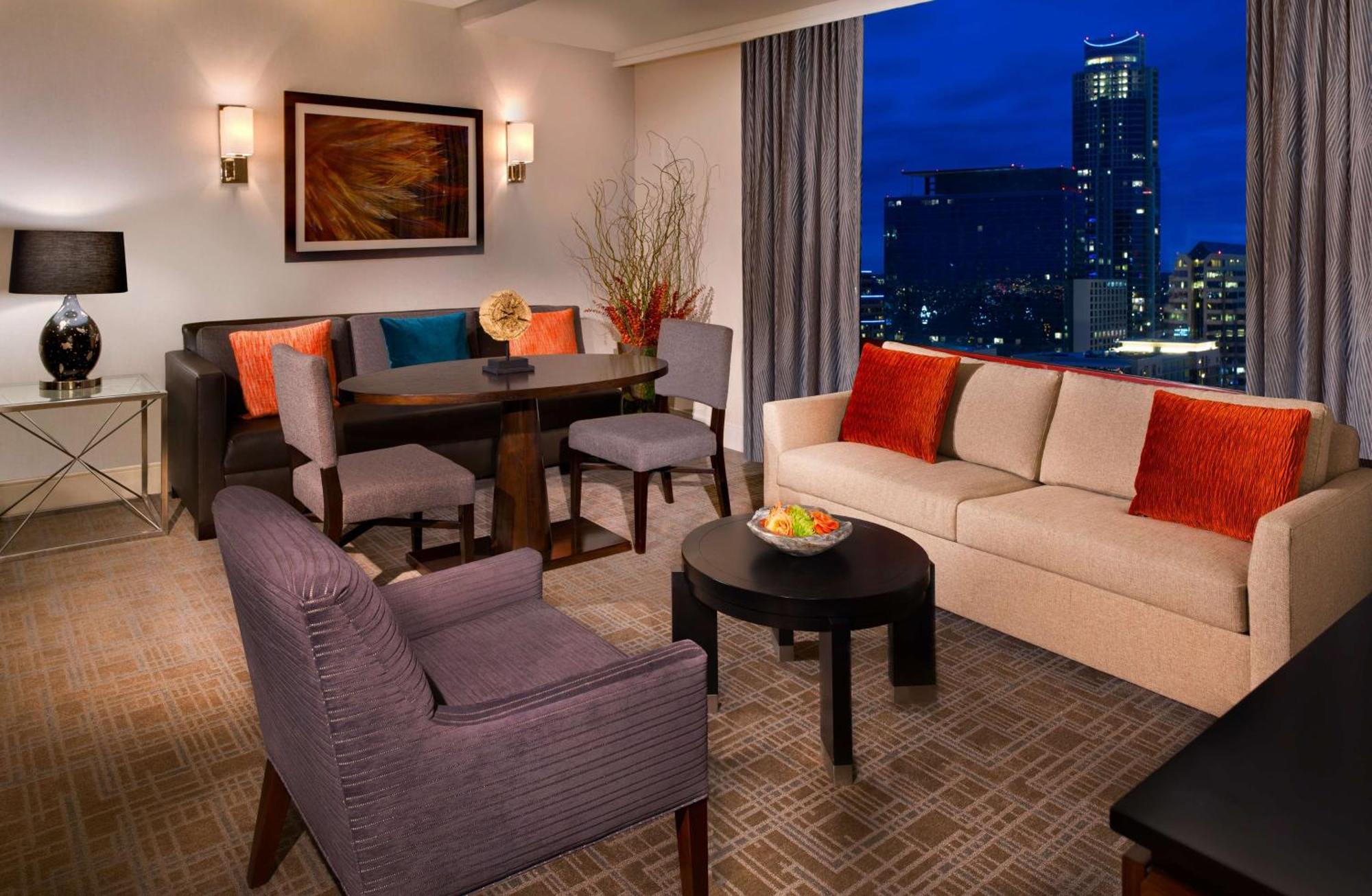 Hotel Hilton Austin Exterior foto